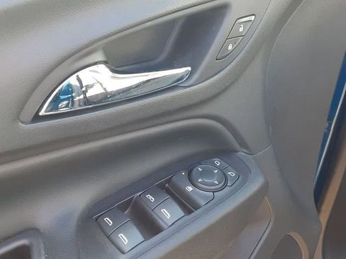 Used 2019 Chevrolet Equinox LT image 13