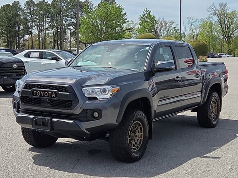 Used 2023 Toyota Tacoma 4x4 Double Cab w/ Trail Edition image 2