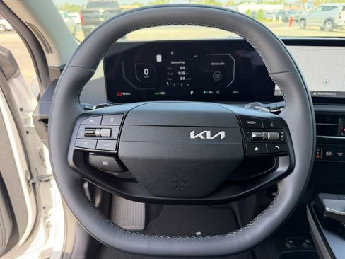 New 2026 Kia EV6 Light RWD image 33