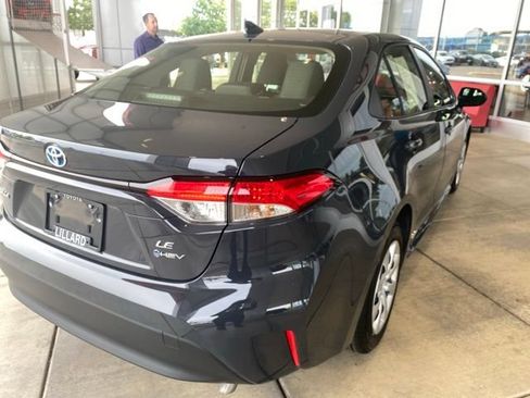 Certified 2025 Toyota Corolla LE AWD/4WD image 13