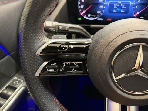 Certified 2024 Mercedes-Benz GLA 250 4MATIC image 21