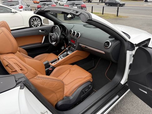 Used 2008 Audi TT 2.0T FWD image 12