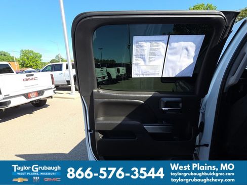 Used 2018 Chevrolet Silverado 1500 LT w/ All Star Edition AWD/4WD image 27