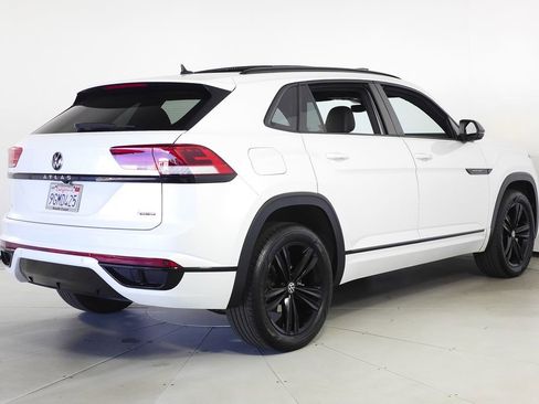 Used 2023 Volkswagen Atlas Cross Sport SEL R-Line image 7