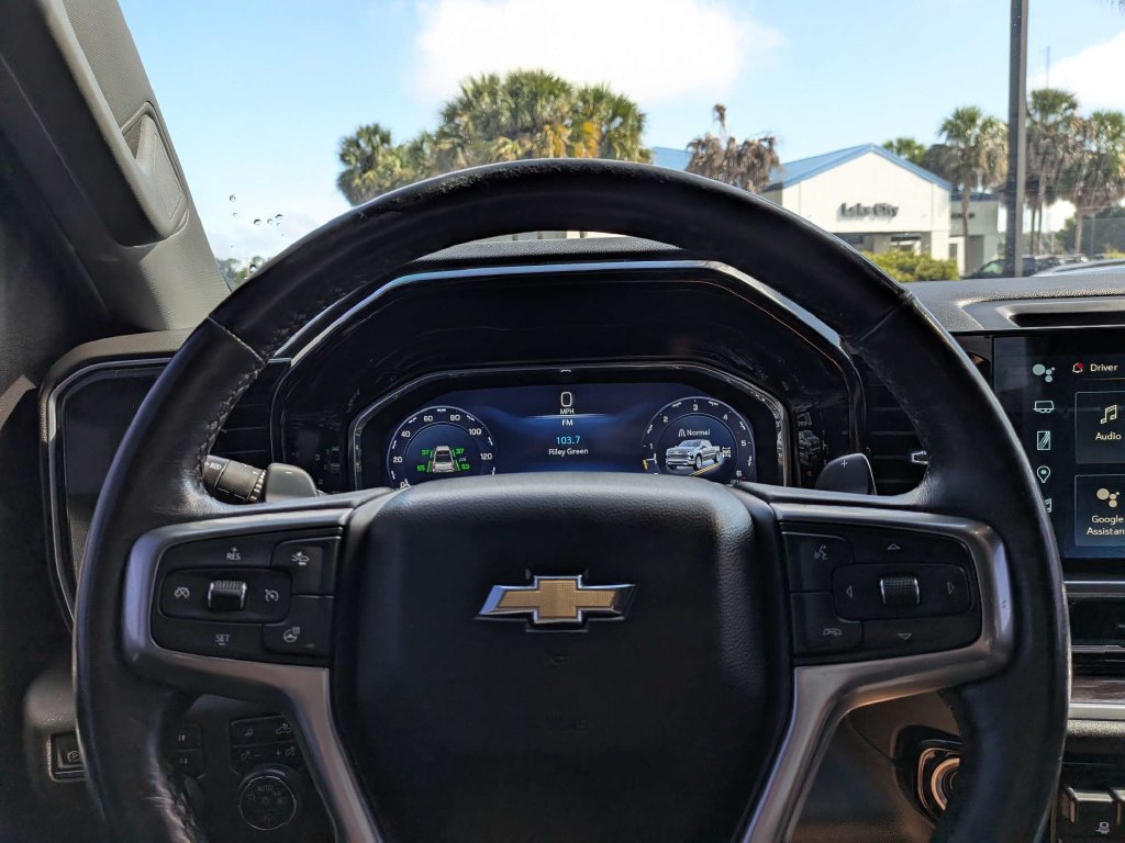 Used 2022 Chevrolet Silverado 1500 LTZ AWD/4WD image 20