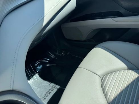 Certified 2019 Toyota Camry SE FWD image 19