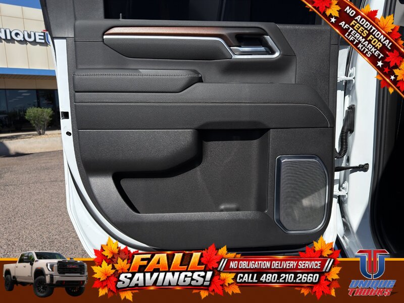 Used 2026 GMC Sierra 3500 Denali w/ Denali Reserve Package AWD/4WD image 22