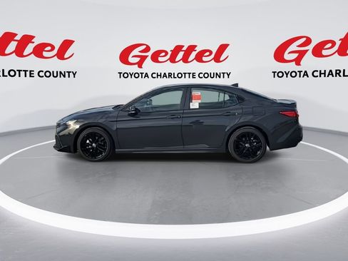 New 2026 Toyota Camry SE image 5