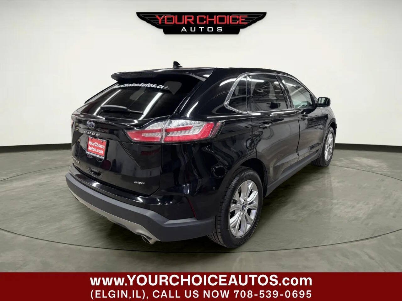 Used 2022 Ford Edge Titanium w/ Equipment Group 301A AWD/4WD image 9
