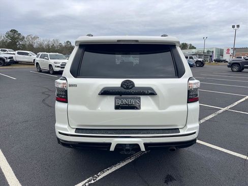 Used 2019 Toyota 4Runner Limited image 15