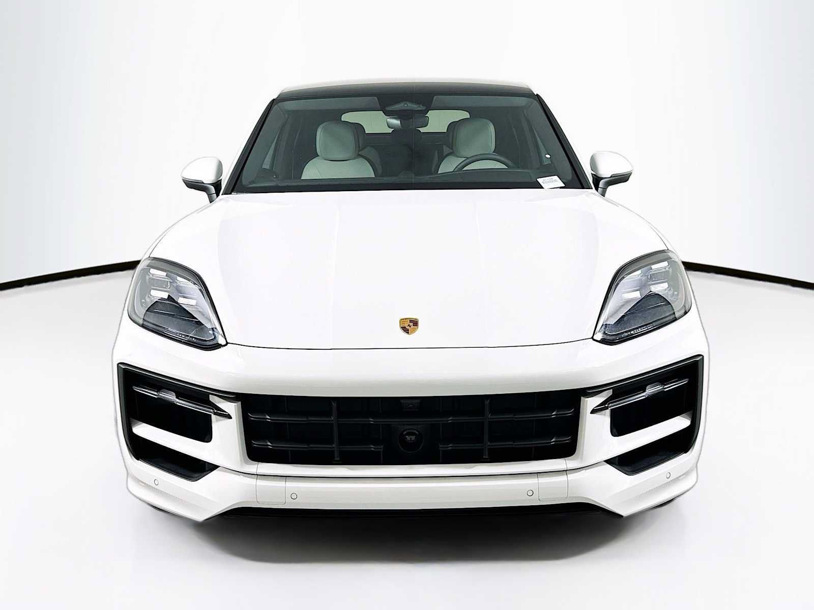 Used 2026 Porsche Cayenne Coupe AWD/4WD image 6