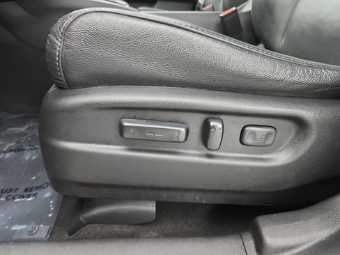 Used 2022 Honda Pilot Touring image 30