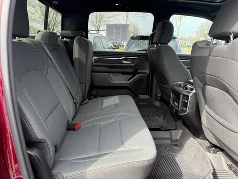 Used 2022 RAM 1500 Big Horn AWD/4WD image 7