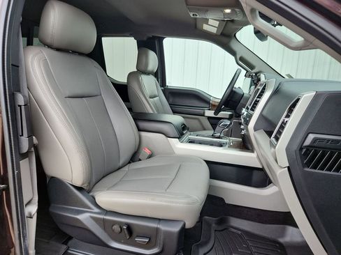 Used 2019 Ford F150 Lariat AWD/4WD image 16