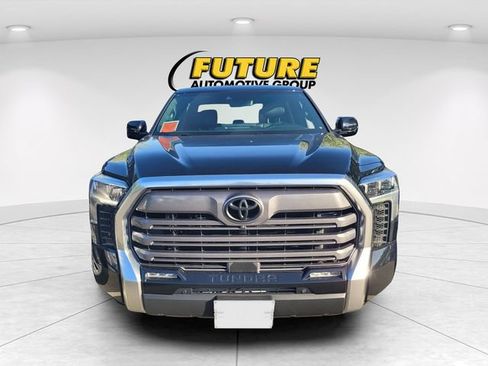 Used 2025 Toyota Tundra Limited AWD/4WD image 2
