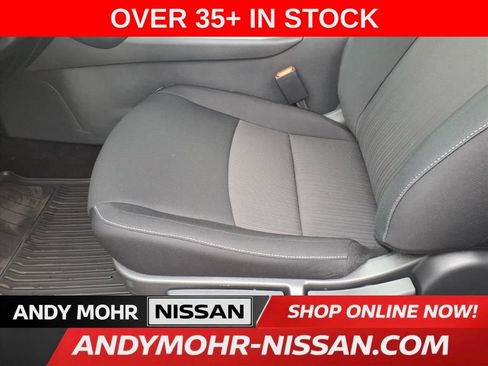 New 2025 Nissan Sentra SV image 9