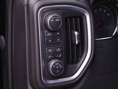 Used 2020 Chevrolet Silverado 1500 LT Trail Boss AWD/4WD image 20
