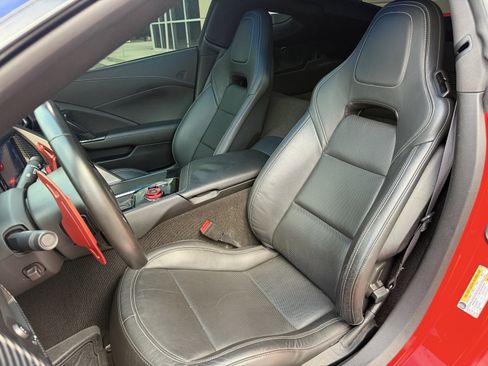 Used 2015 Chevrolet Corvette Stingray Coupe image 34