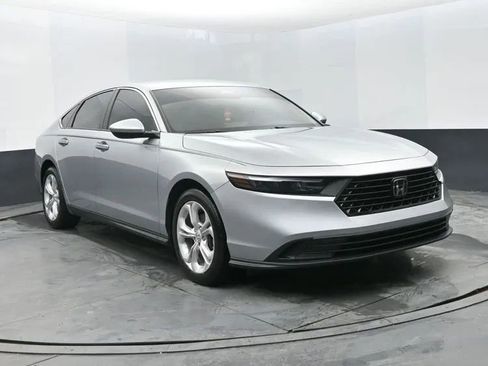 Used 2024 Honda Accord LX image 2