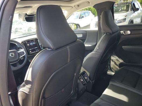 Certified 2026 Volvo XC40 B5 Plus AWD/4WD image 12