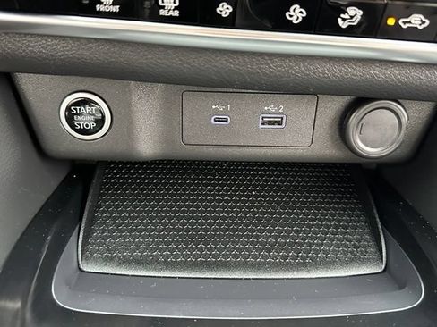 Certified 2023 Nissan Rogue SV AWD/4WD image 35