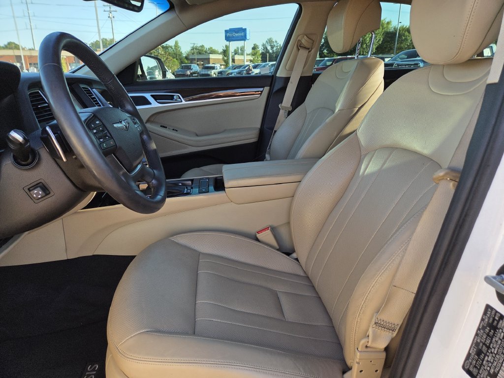 Used 2020 Genesis G80 3.8 RWD image 14