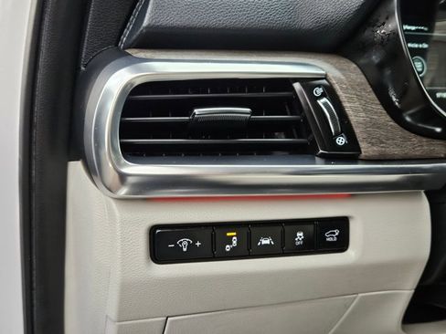 Used 2021 Kia Telluride SX w/ SX Prestige Package image 29