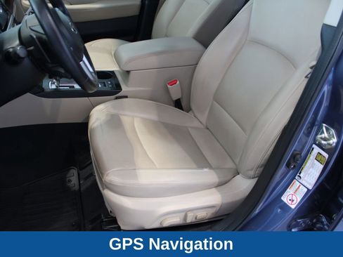 Used 2017 Subaru Outback 2.5i Limited AWD/4WD image 11