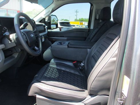 Used 2026 Ford F450 XLT w/ 360-Degree Camera Package AWD/4WD image 15