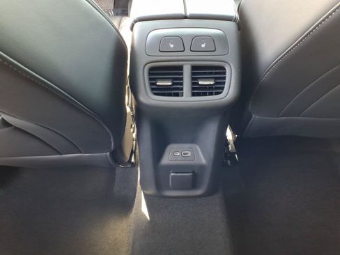 Used 2023 Buick Envision Avenir AWD/4WD image 16