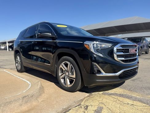 Used 2018 GMC Terrain SLT image 3