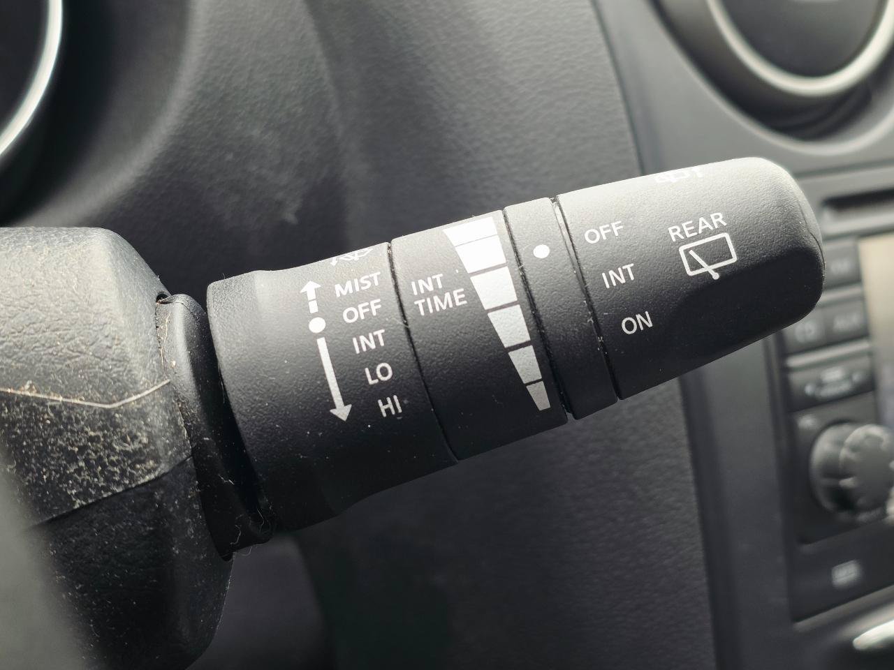 Used 2013 Nissan Rogue SV w/ Premium Pkg AWD/4WD image 29