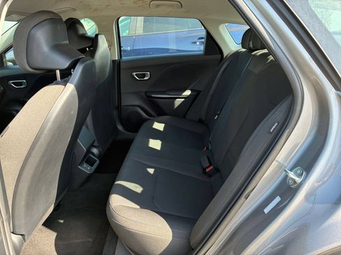 Used 2026 Kia K4 FWD image 24