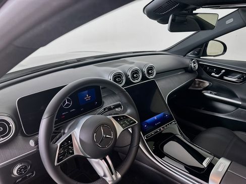 Used 2025 Mercedes-Benz C 300 Sedan image 10