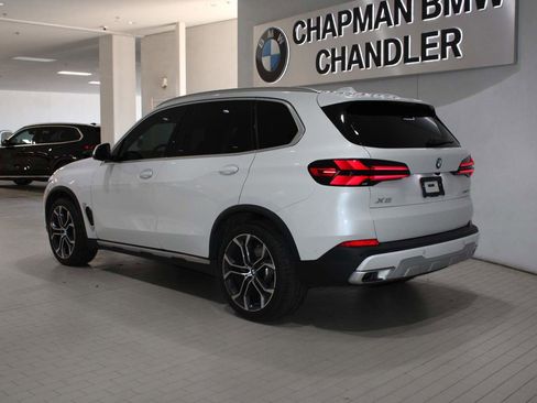 Used 2026 BMW X5 xDrive40i image 5