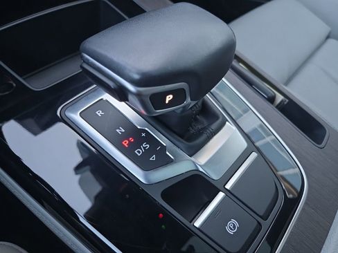 Used 2023 Audi Q5 2.0T Premium Plus w/ Premium Plus Package image 42