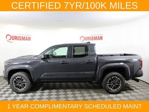 Used 2025 Toyota Tacoma TRD Sport w/ TRD Sport Upgrade Package AWD/4WD image 5