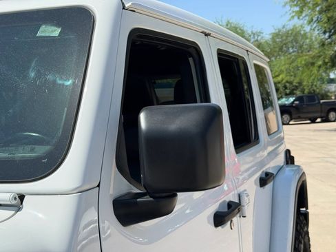 Used 2020 Jeep Wrangler Unlimited Rubicon AWD/4WD image 58
