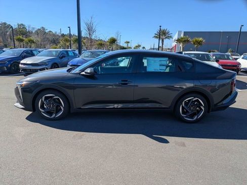 New 2025 Kia K4 EX image 6