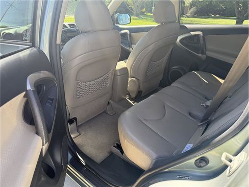 Used 2007 Toyota RAV4 Limited FWD image 11
