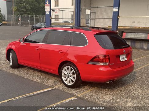 Used 2013 Volkswagen Jetta TDI FWD image 3