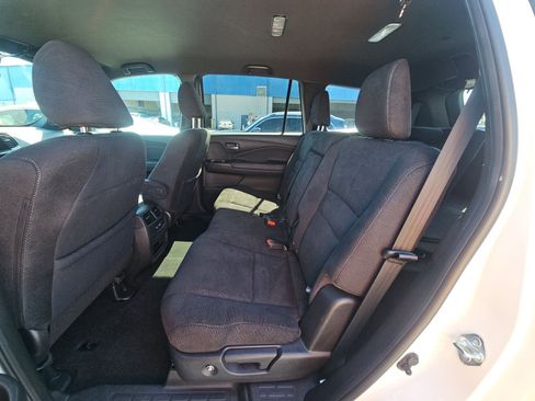 Used 2022 Honda Pilot Sport image 4