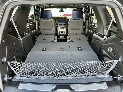 Used 2021 GMC Yukon Denali w/ Denali Premium Package image 26