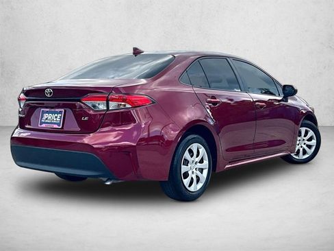 Used 2024 Toyota Corolla LE FWD image 2