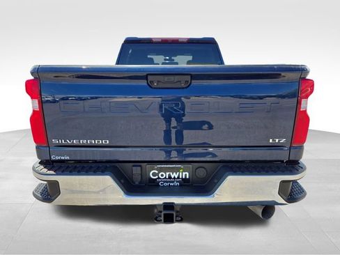 Used 2023 Chevrolet Silverado 2500 LTZ w/ Gooseneck/5TH Wheel Package AWD/4WD image 12