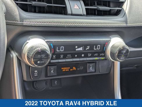 Used 2022 Toyota RAV4 XLE w/ Convenience Package AWD/4WD image 24