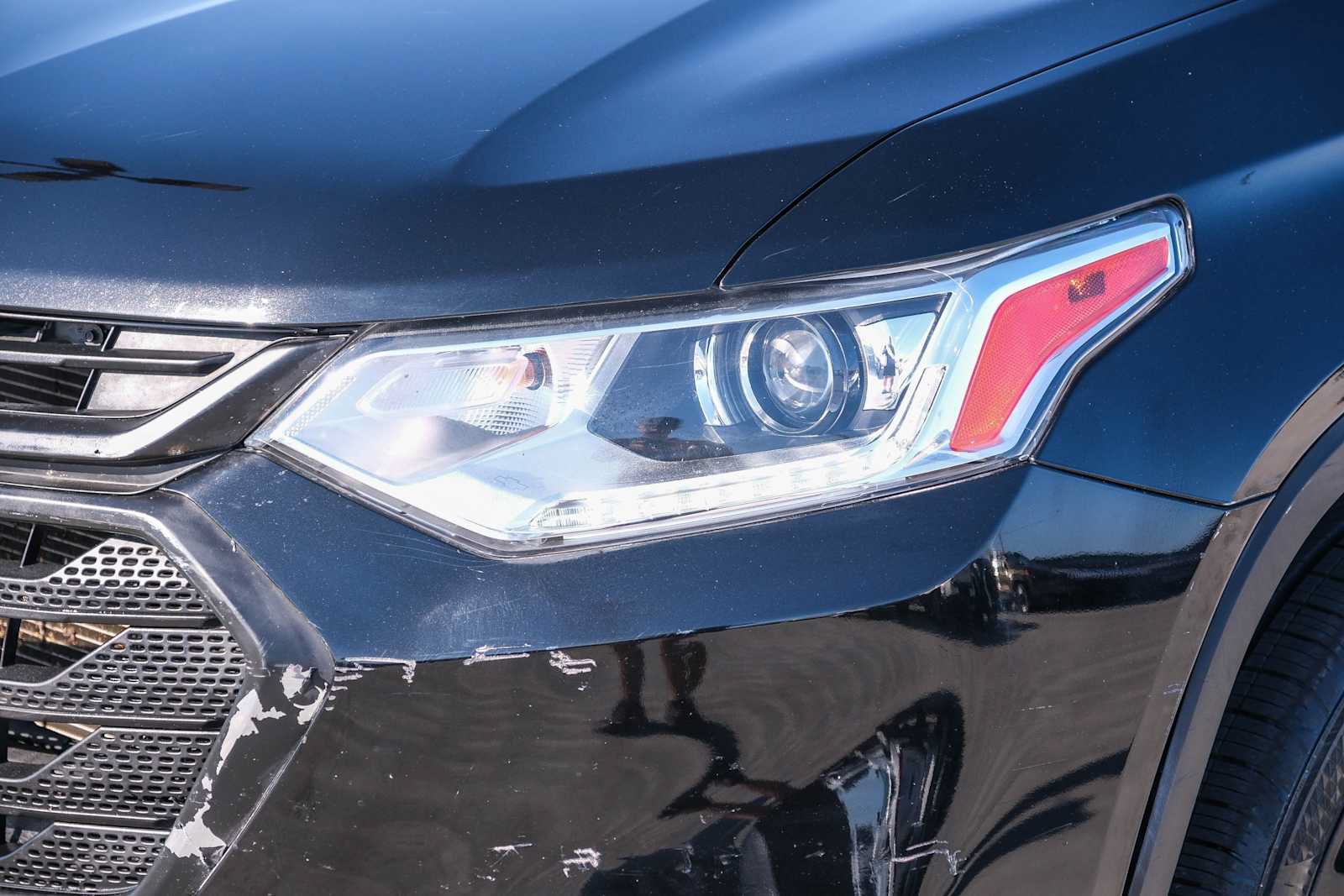 Used 2020 Chevrolet Traverse LS w/ LPO, Black Accent Package FWD image 12