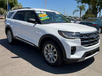 Used 2025 Ford Explorer Active w/ Active Comfort Package
