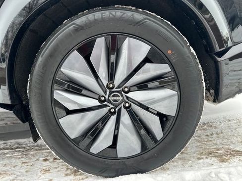 Used 2024 Nissan Ariya AWD image 30