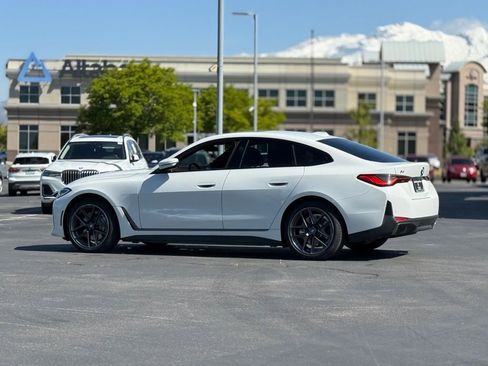 Used 2023 BMW i4 eDrive35 w/ Premium Package RWD image 7